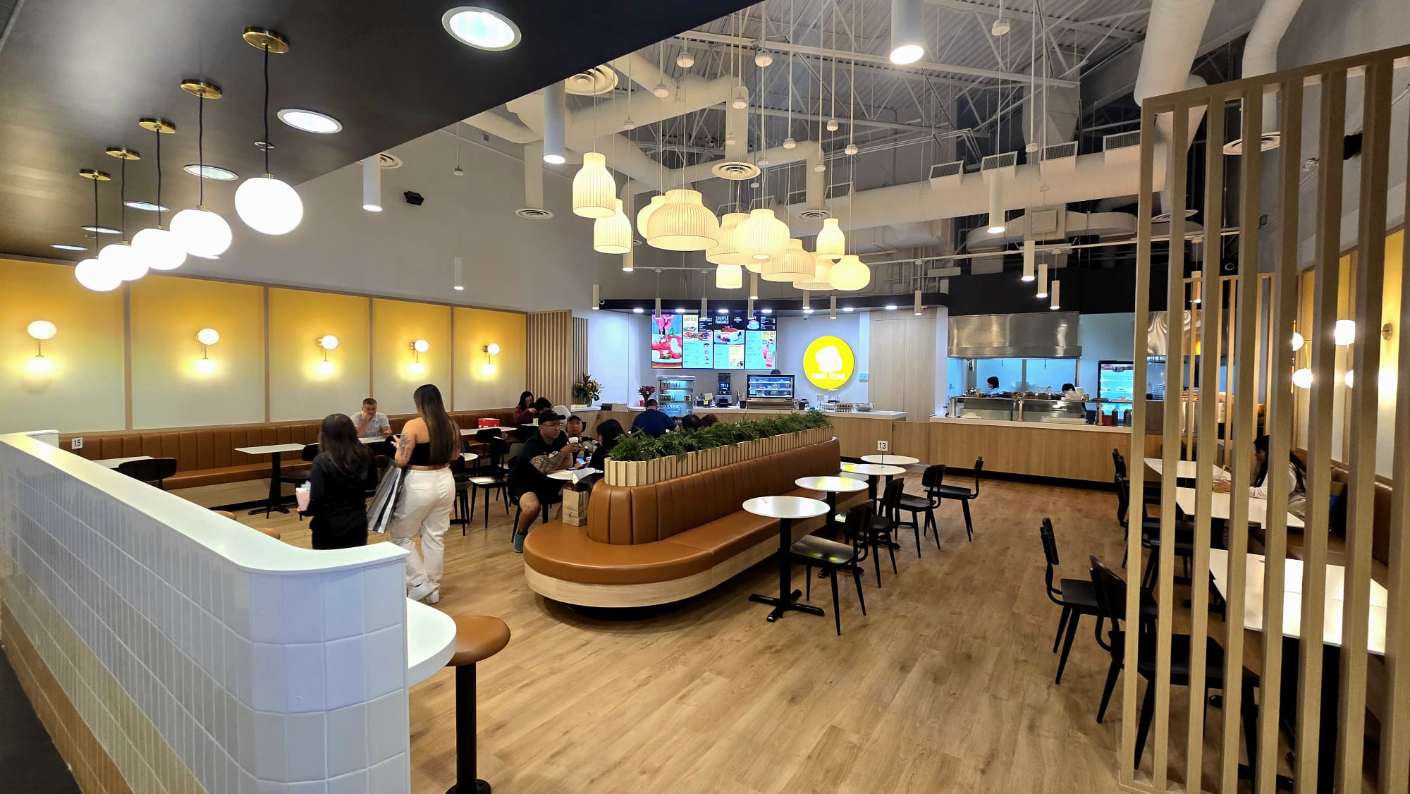 Fuwa Fuwa dining area viewed from the mezzanine