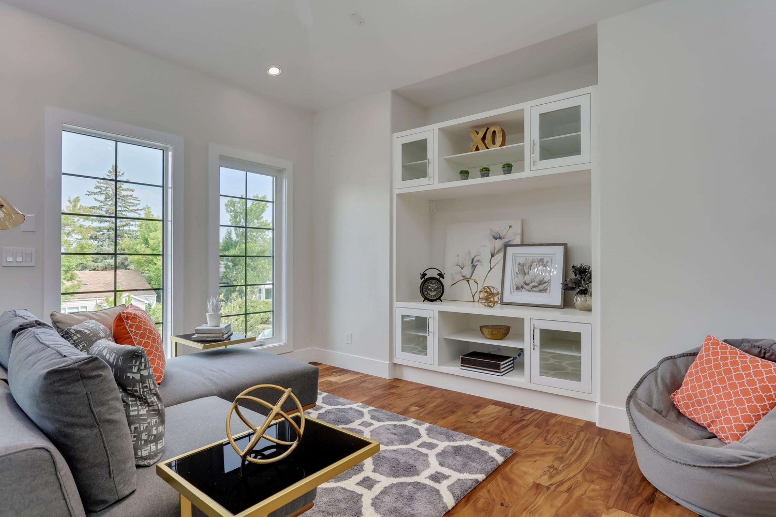 Killarney Custom Residence living room with custom built-in display unit